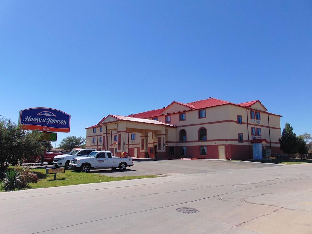 Howard Johnson By Wyndham Lubbock Tx Esterno foto