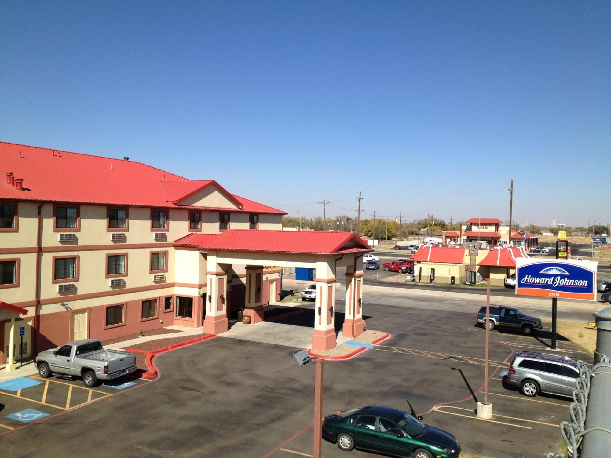 Howard Johnson By Wyndham Lubbock Tx Esterno foto